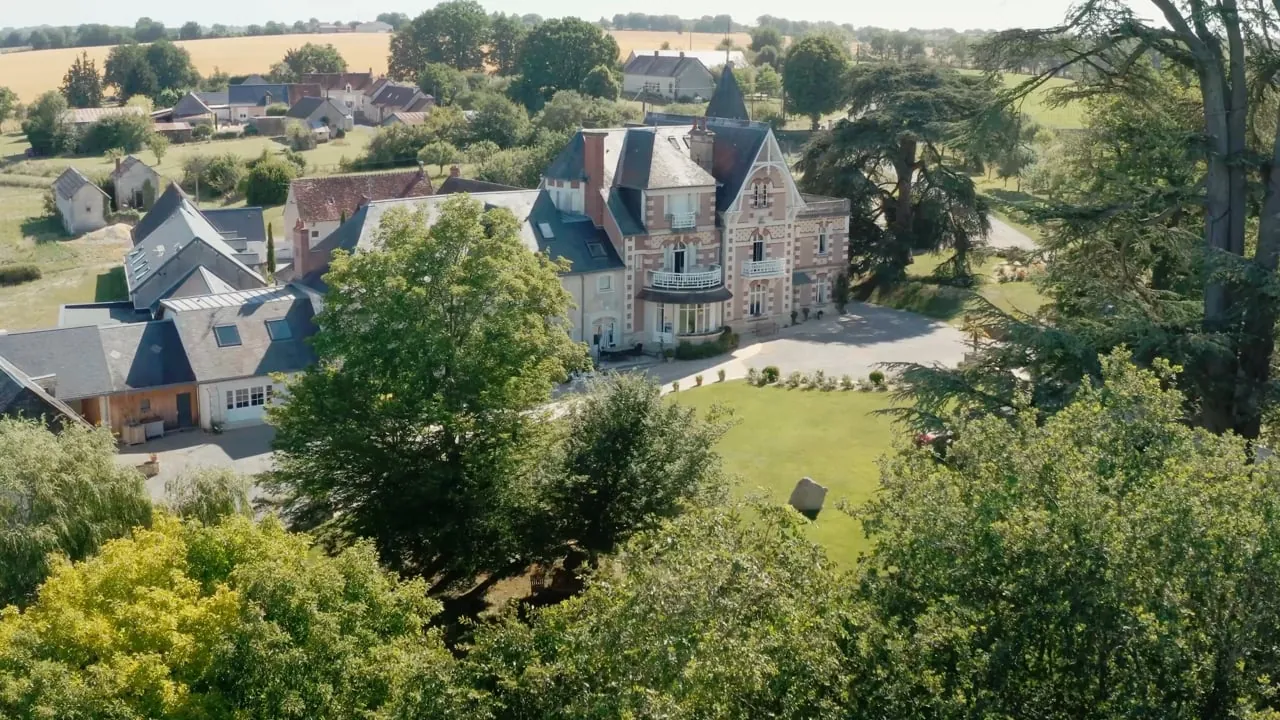 Film RoomRaccoon au Domaine de la Poignardière